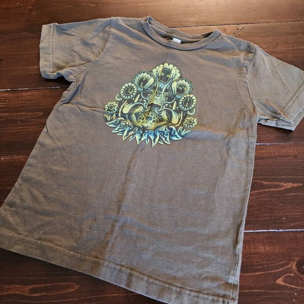 Live And Tell L.A.T. Phish Summer Tour 23 Green Graphic Tshirt Youth Size Small